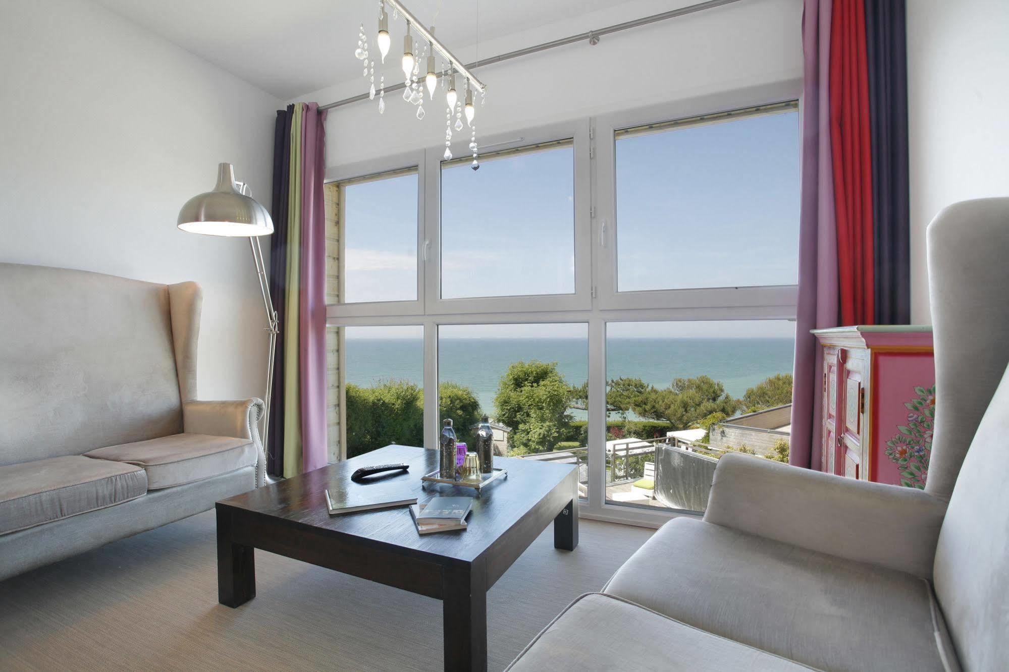 The Originals Hotel Le Cise Restaurant Chambres Et Suites أولت المظهر الخارجي الصورة